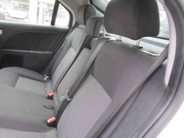 FORD MONDEO BERLINA (GE) Ambiente (06.2003->) (D) Motor 2,0 Ltr. - 96 kW TDCi CAT
