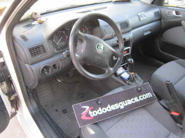 SKODA OCTAVIA BERLINA (1U2) Ambiente Motor 1,9 Ltr. - 66 kW TDI