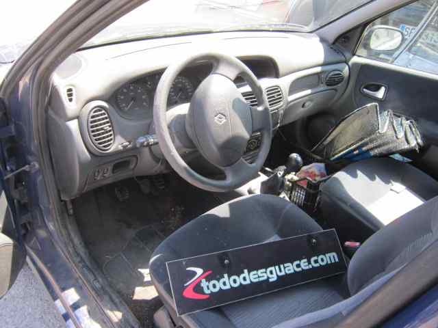 RENAULT MEGANE I FASE 2 BERLINA (BA0) 1.9 D Expression Motor 1,9 Ltr. - 59 kW dTi Diesel