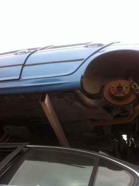 BMW SERIE 3 BERLINA (E46) 328i Motor 2,8 Ltr. - 142 kW 24V CAT