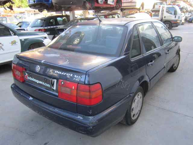 VOLKSWAGEN PASSAT BERLINA (3A2) CL Motor 2,0 Ltr. - 85 kW