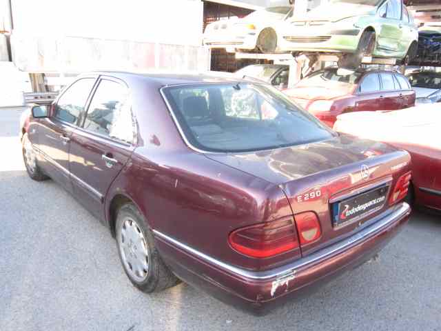 MERCEDES CLASE E (W210) BERLINA DIESEL 300 Diesel (210.020) Motor 3,0 Ltr. - 100 kW Diesel CAT