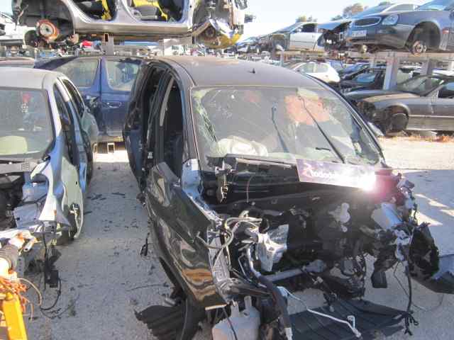 NISSAN NOTE (E11E) Tekna Motor 1,6 Ltr. - 81 kW 16V CAT