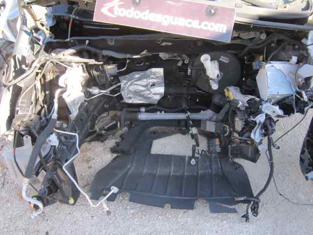 NISSAN NOTE (E11E) Tekna Motor 1,6 Ltr. - 81 kW 16V CAT