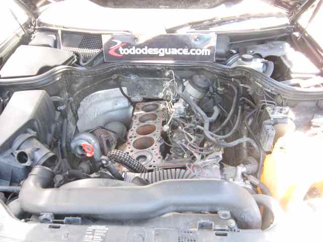 MERCEDES CLASE E (W210) BERLINA DIESEL 290 Turbodiesel (210.017) Motor 2,9 Ltr. - 95 kW Turbodiesel CAT