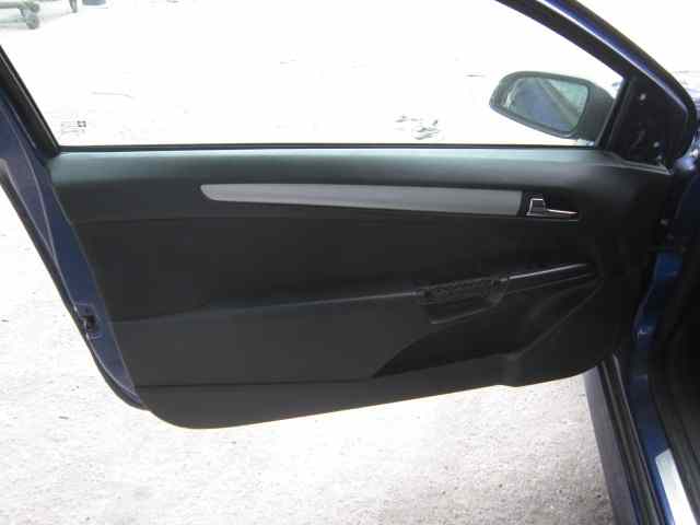 OPEL ASTRA GTC Cosmo Motor 1,7 Ltr. - 74 kW 16V CDTI