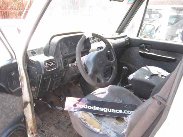 FARO DERECHO MITSUBISHI GALLOPER (HYUNDAI) 2.5 TD (5-ptas.)