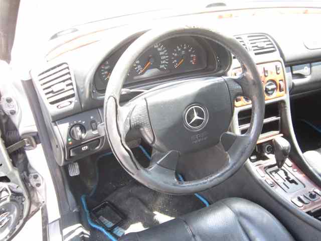 MERCEDES CLASE CLK (W208) COUPE 320 (208.365) Motor 3,2 Ltr. - 160 kW V6 18V CAT