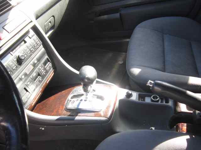 AUDI A6 BERLINA (4B2) 2.4 (100kW) Motor 2,4 Ltr. - 100 kW V6 30V