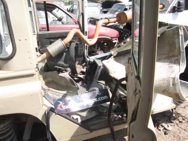 LAND ROVER DEFENDER (LD) 2.5 Td5 Motor 2,5 Ltr. - 90 kW Td5