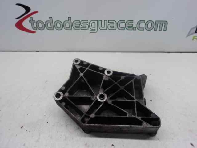SOPORTE ALTERNADOR MERCEDES CLASE C (W202) BERLINA 2.5 Diesel CAT