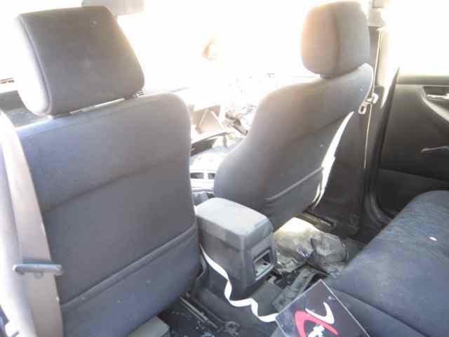 TOYOTA COROLLA (E12) 1.6 Linea Luna Berlina Motor 1,6 Ltr. - 81 kW 16V