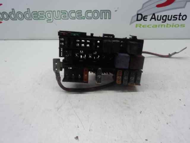 CAJA RELES / FUSIBLES RENAULT MEGANE I SCENIC (JA0) 1.4 16V Kaleido