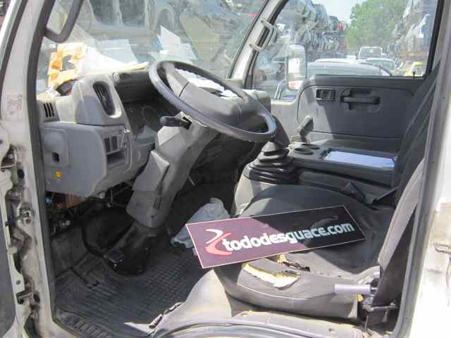 NISSAN CABSTAR * 2953