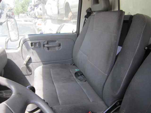 NISSAN CABSTAR * 2953