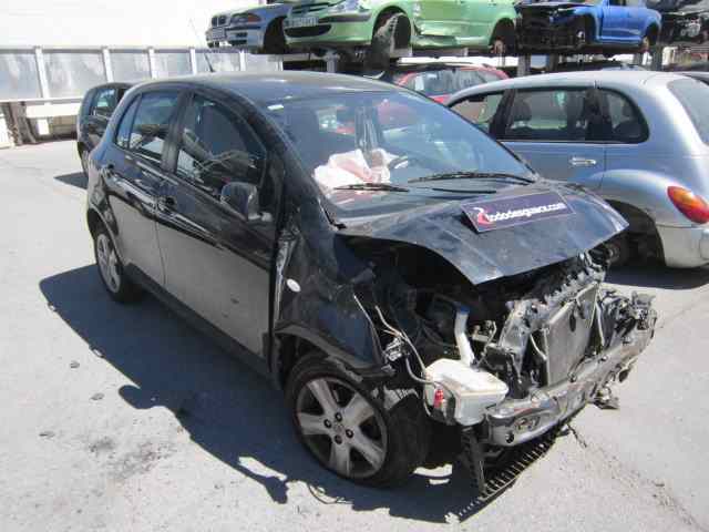 TOYOTA YARIS (KSP9/SCP9/NLP9) Básico Motor 1,4 Ltr. - 66 kW Turbodiesel CAT