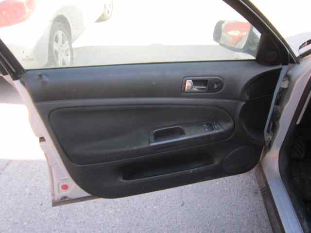 VOLKSWAGEN PASSAT BERLINA (3B2) Básico Motor 1,8 Ltr. - 92 kW