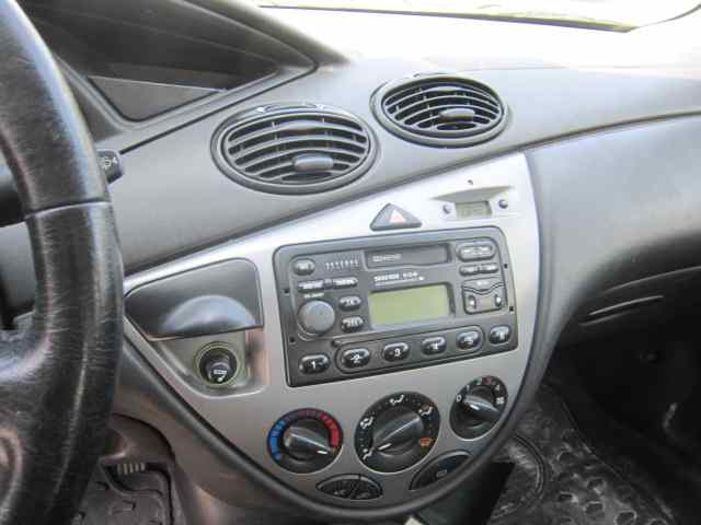 FORD FOCUS BERLINA (CAK) Ambiente Motor 1,8 Ltr. - 85 kW 16V CAT