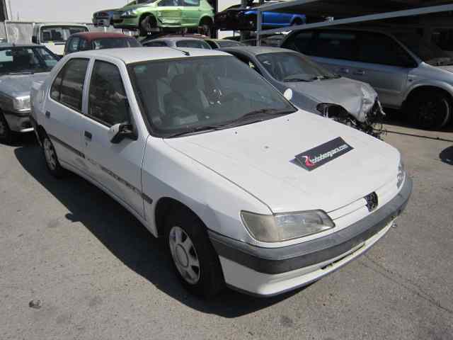 PARAGOLPES TRASERO PEUGEOT 306 BERLINA 3/4/5 PUERTAS (S2) 1.9 D (69 CV) 5 velocidades