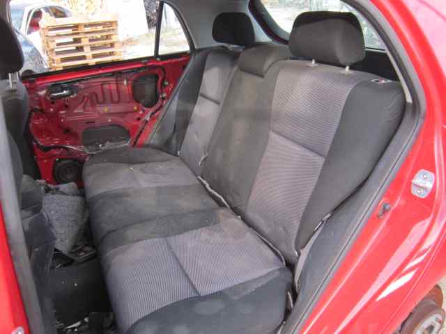 TOYOTA COROLLA (E12) 1.4 D-4D Luna Compact Motor 1,4 Ltr. - 66 kW Turbodiesel CAT