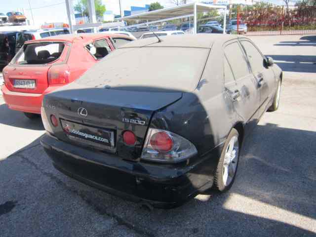 PUERTA TRASERA DERECHA TOYOTA LEXUS IS 200 (GXE10) Básico