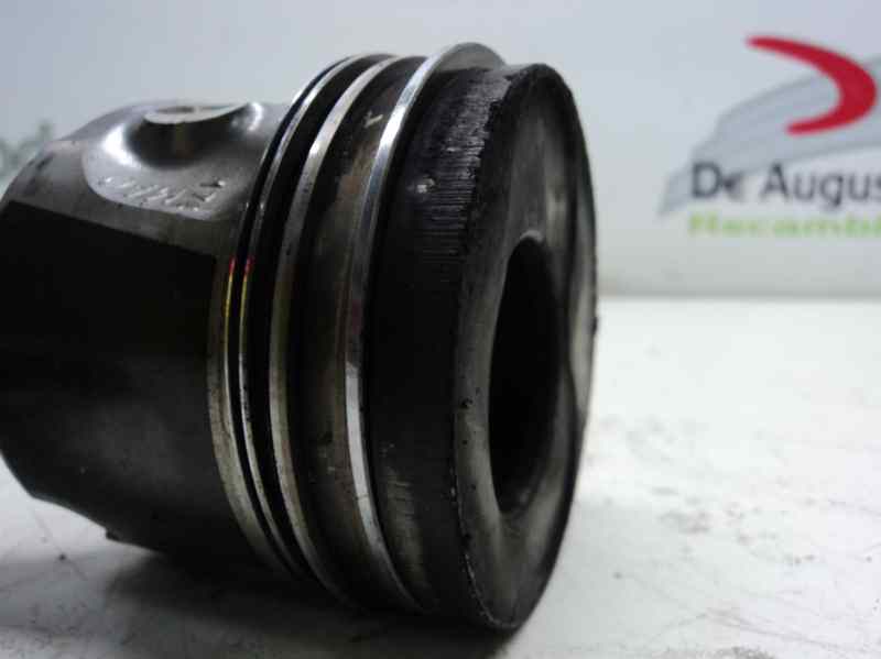 PISTON SEAT IBIZA (6L1) Cool
