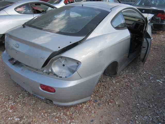 HYUNDAI COUPE (RD) *