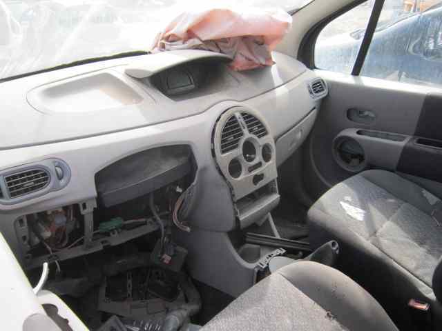 CUADRO INSTRUMENTOS RENAULT MODUS *
