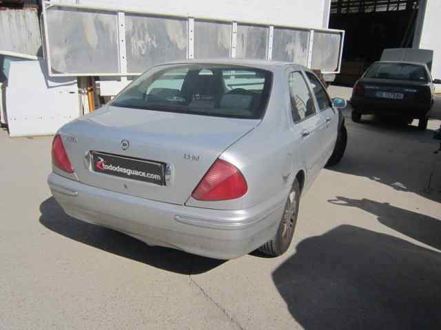 LANCIA LYBRA BERLINA 1.9 JTD Motor 1,9 Ltr. - 77 kW JTD CAT