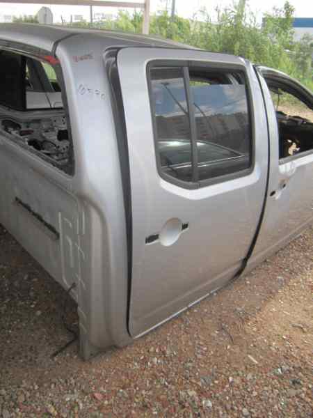 NISSAN NAVARA PICK-UP (D40M) King Cab SE 4X4 Motor 2,5 Ltr. - 140 kW dCi Diesel CAT