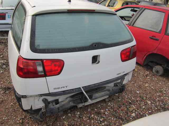 PILOTO TRASERO IZQUIERDO INTERIOR SEAT IBIZA (6K1) Select