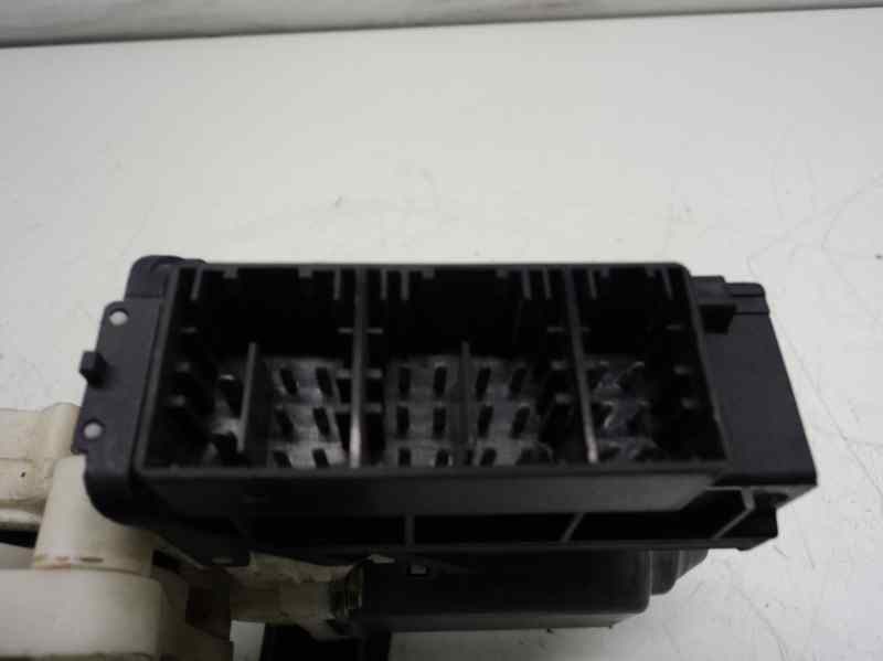 ELEVALUNAS DELANTERO DERECHO SEAT IBIZA (6L1) Fresh