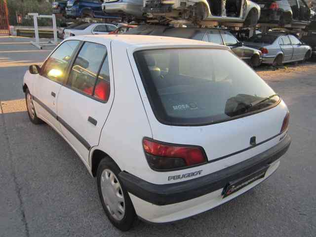 PEUGEOT 306 BERLINA 3/5 PUERTAS (S1) D Turbo Motor 1,9 Ltr. - 66 kW Turbodiesel CAT