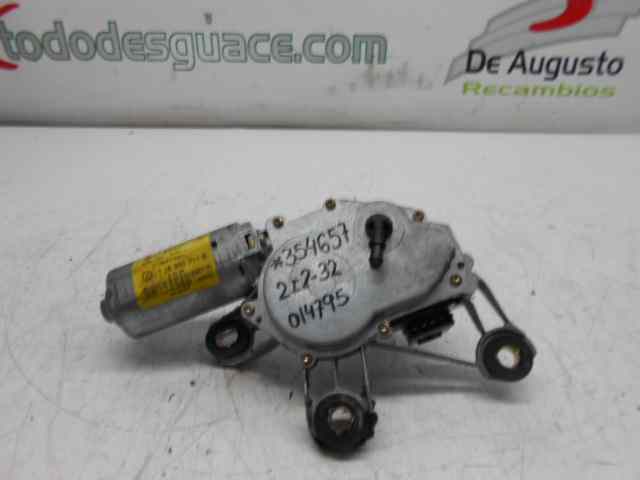 MOTOR LIMPIA TRASERO VOLKSWAGEN GOLF IV BERLINA (1J1) Básico