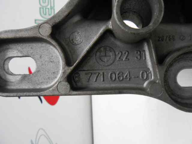 SOPORTE BMW SERIE 1 BERLINA (E81/E87) 116i