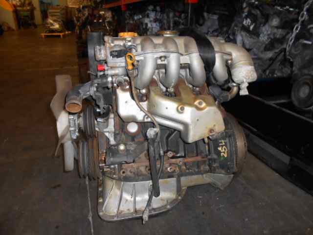 MOTOR COMPLETO NISSAN VANETTE CARGO 2.3 D (75 CV) 5 velocidades