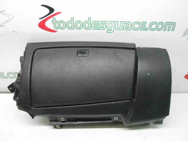 GUANTERA BMW SERIE 1 BERLINA (E81/E87) 120d