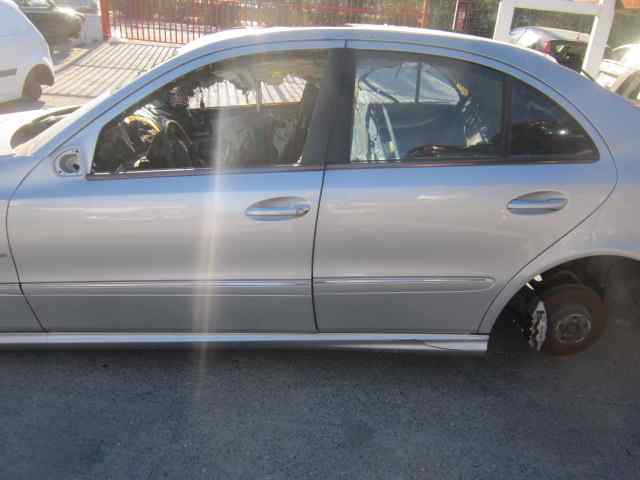 CAJA RELES / FUSIBLES MERCEDES CLASE E (W211) BERLINA E 55 AMG (211.076)