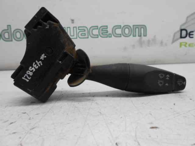 MANDO LIMPIA FORD FIESTA (CBK) Ambiente