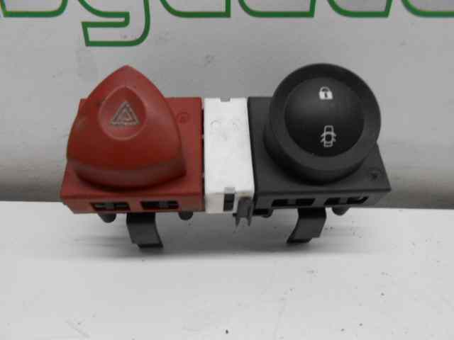 INTERRUPTOR WARNING RENAULT MEGANE II CLASSIC BERLINA Confort Authentique