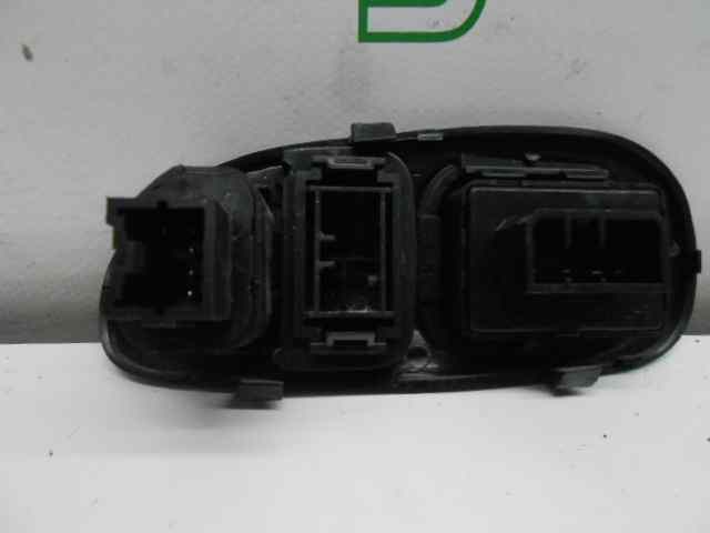 INTERRUPTOR REGULADOR RETROVISOR HYUNDAI LANTRA BERLINA (RD) 1.9 D GLS