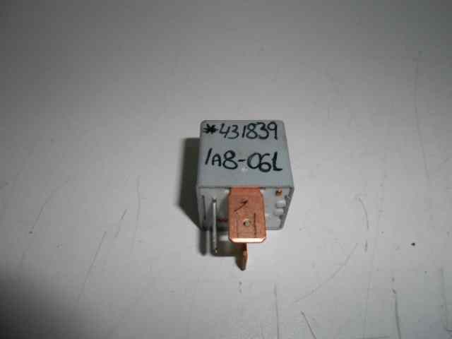 RELE PENDIENTE IDENTIFICAR .