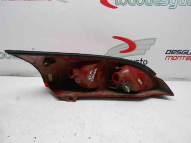 PILOTO TRASERO IZQUIERDO FORD FOCUS BERLINA (CAK) Ambiente