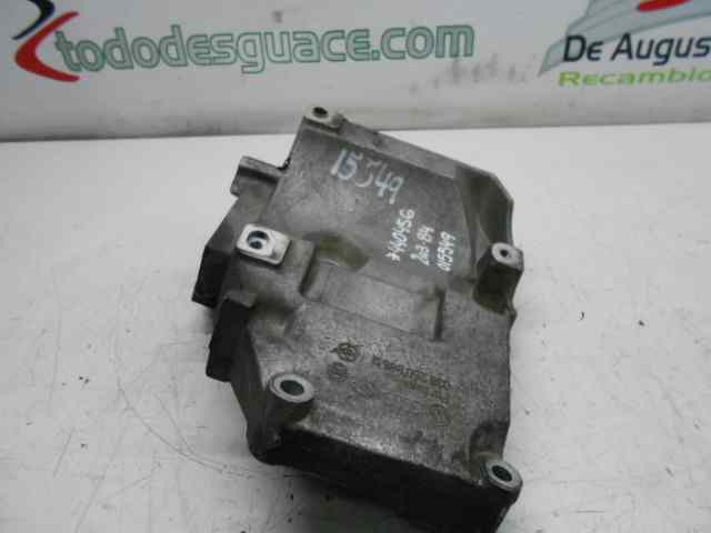 SOPORTE VOLKSWAGEN PASSAT BERLINA (3B2) Comfortline