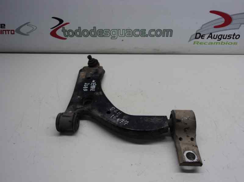 BRAZO SUSPENSION INFERIOR DELANTERO DERECHO FORD FIESTA (CBK) Ambiente