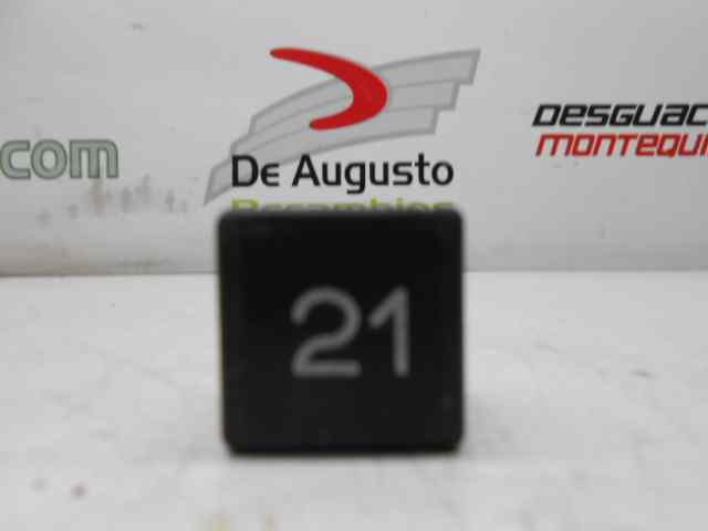 RELE PENDIENTE IDENTIFICAR .