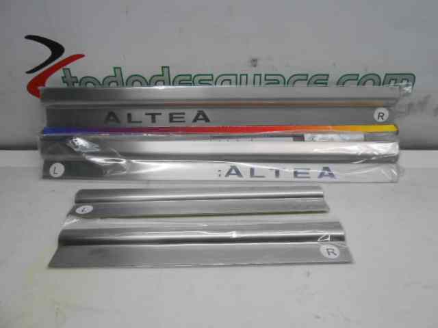 ESTRIBOS LATERALES SEAT RECAMBIO ORIGINAL ACCESORIOS