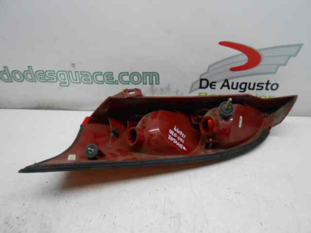 PILOTO TRASERO DERECHO FORD FOCUS BERLINA (CAK) Ambiente
