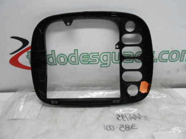 CARCASA CENTRAL DE RADIO Y CLIMA SEAT RECAMBIO ORIGINAL ACCESORIOS