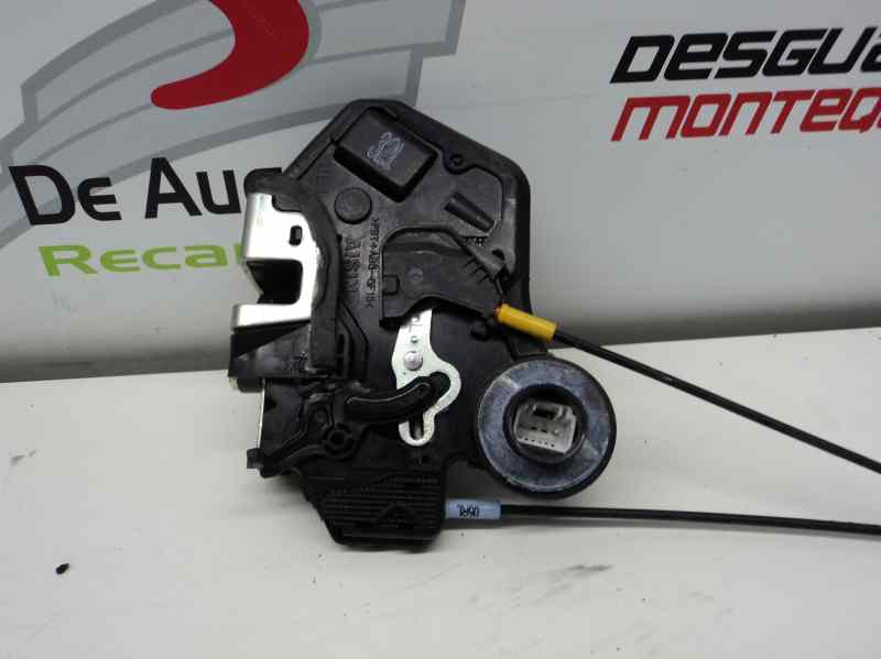 CERRADURA PUERT  TRASERA IZQUIERDA TOYOTA COROLLA (E12) 1.4 D-4D Luna Compact